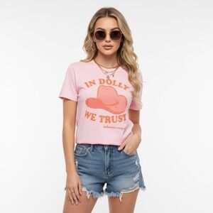 In Dolly We Trust Bohemian Cowgirl Graphic Tshirt in Size Small